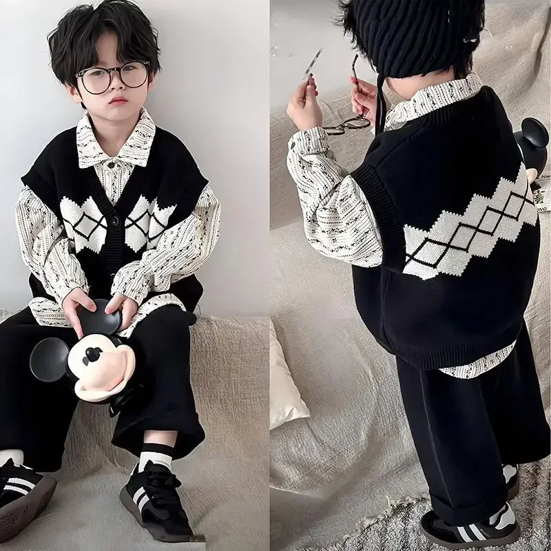 Korean Style Childrens Wear Boys Vest Autumn 2024 Knit Vest Clip Three-piece Classic Fashion Childrens Casual Pants
