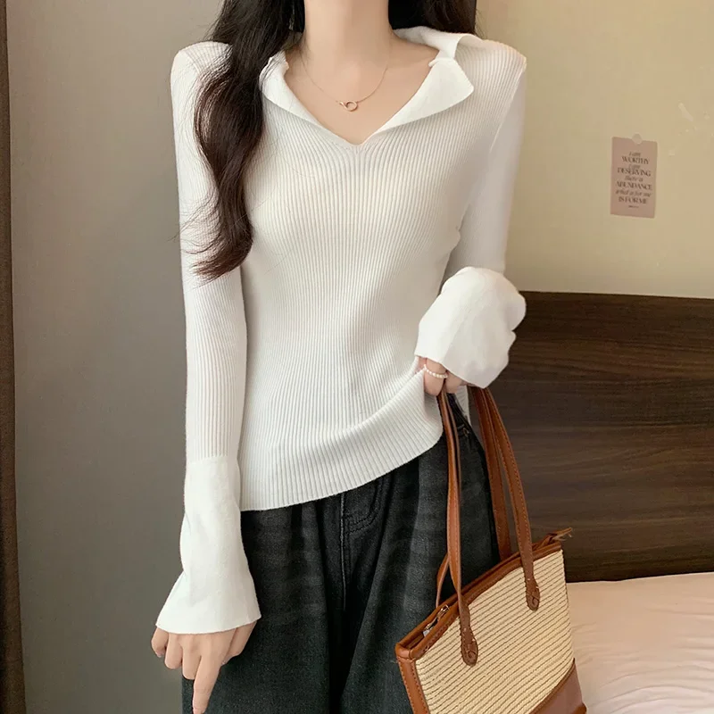 

Knitted Shirt Women Flared Sleeve Sweet Manners Solid Slim V-Neck Sweater Fashion Elegant Chic Office Lady Commuter Tops