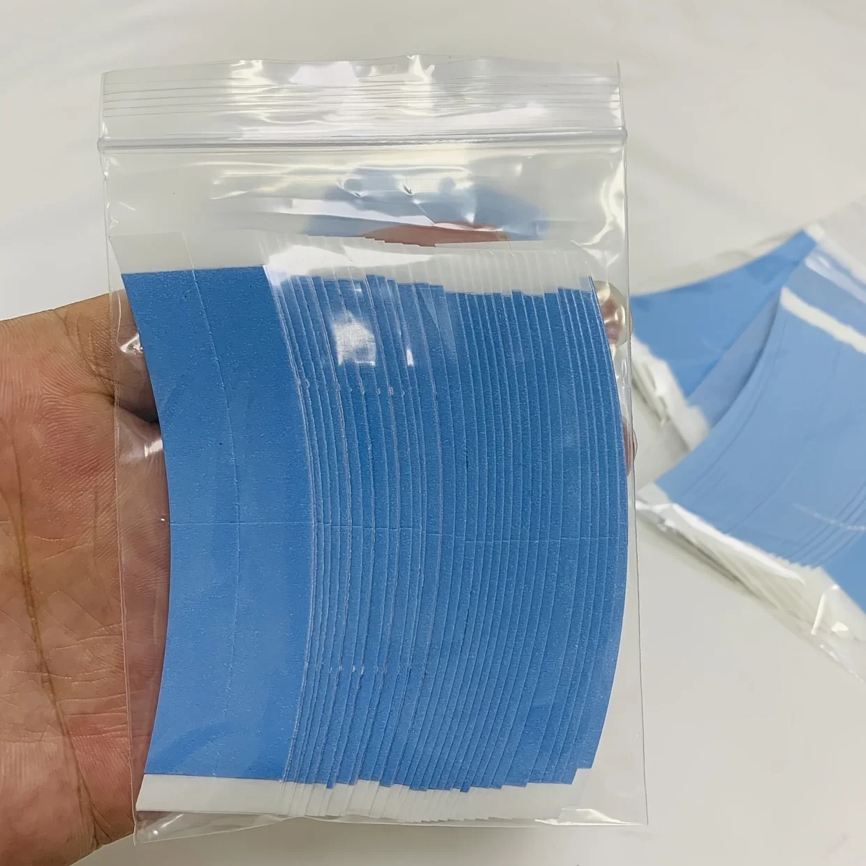 لاصق منحني غير مرئي فائق التثبيت، مثالي لوصلات الشعر المستعار والدانتيل 36 قطعة/الوحدة #4