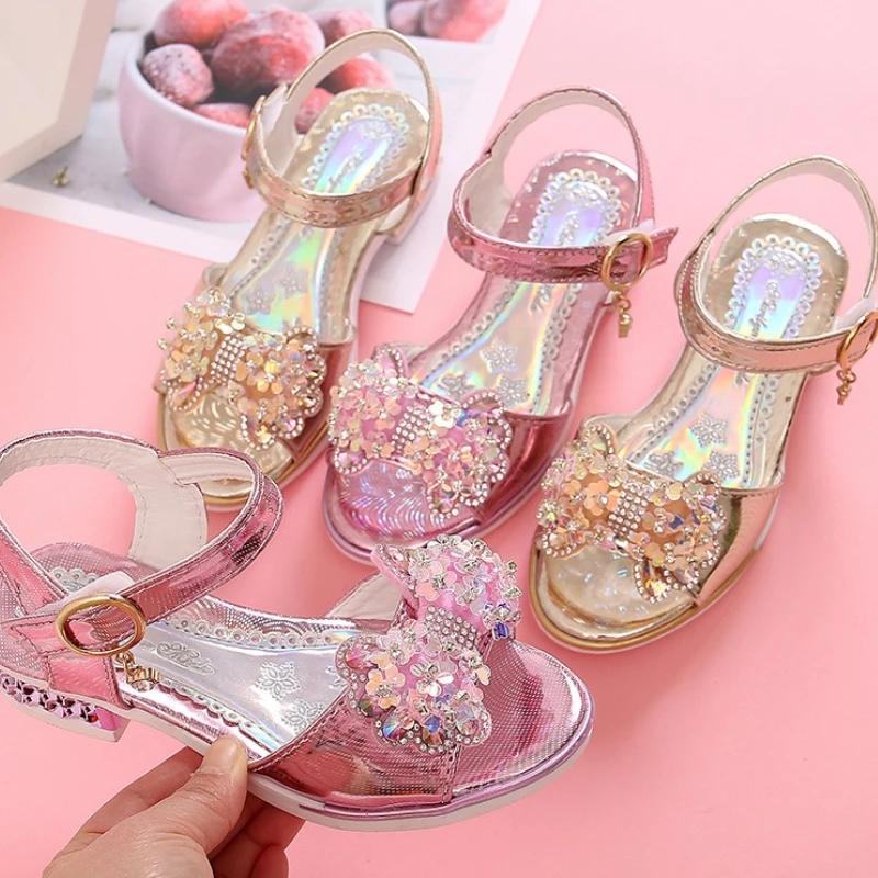 Child SummerPrincessSandals2026New Korean Edition GirlStudent Single Fashion Diamond Bow Anti Slip Versatile Dress WalkingSandal
