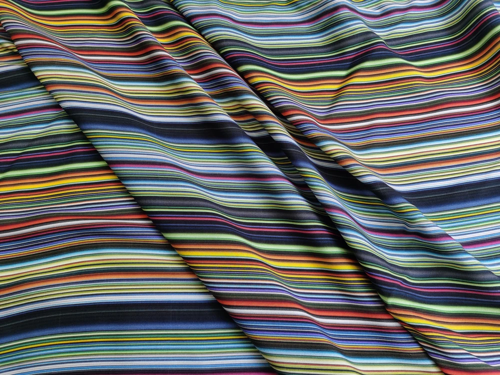 1 Meter X 1,4 Meter Farbiger Streifenstoff Kleid Hemd Pyjama Material Viskose Popeline – Detail 4