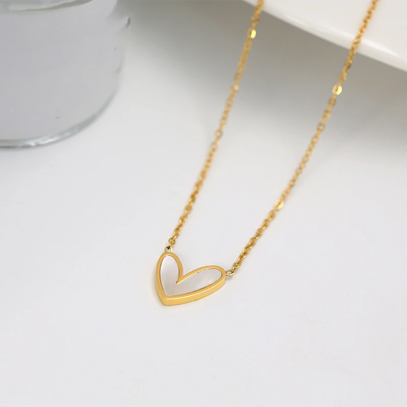 ANENJERY 316L Stainless Steel Shell Love Heart Pendant Necklace for Women  Clavicle Chain Gifts