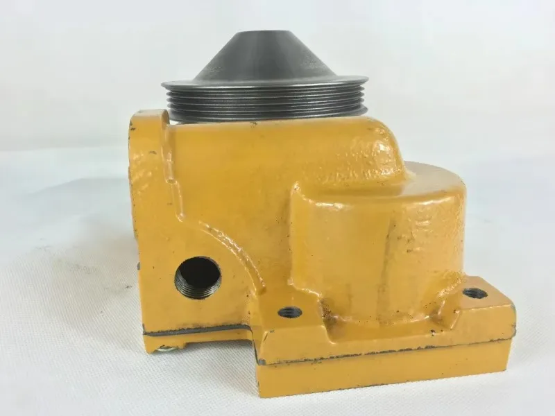 Construction machinery parts  Water Pump 6221-61-1102 For Excavator PC300-6 6D108 Engine with 4 holes