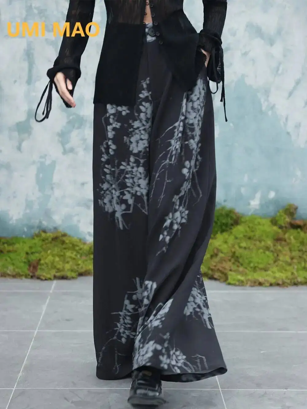 

UMI MAO Retro Printed Wide Leg Suit Pants For Women Early Spring Printed Dropping Feeling Loose And Slim Long Pants Y2K