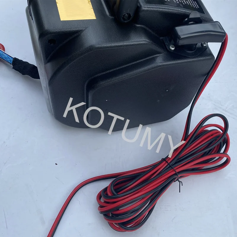 5000 Pounds Portable Electric Winch Yacht Towing Self Driving Self Rescue Winch Marine Self Driving Tour Wire Control 12V