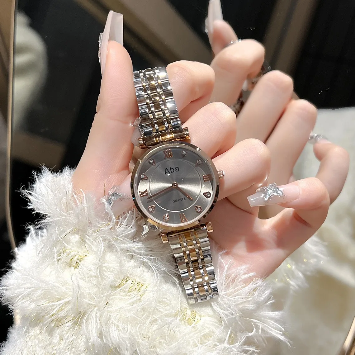 

Womens Luxury Crystal Women Bracelet Watches Top Brand Fashion Diamond Ladies Quartz Watch Steel Female Wristwatch