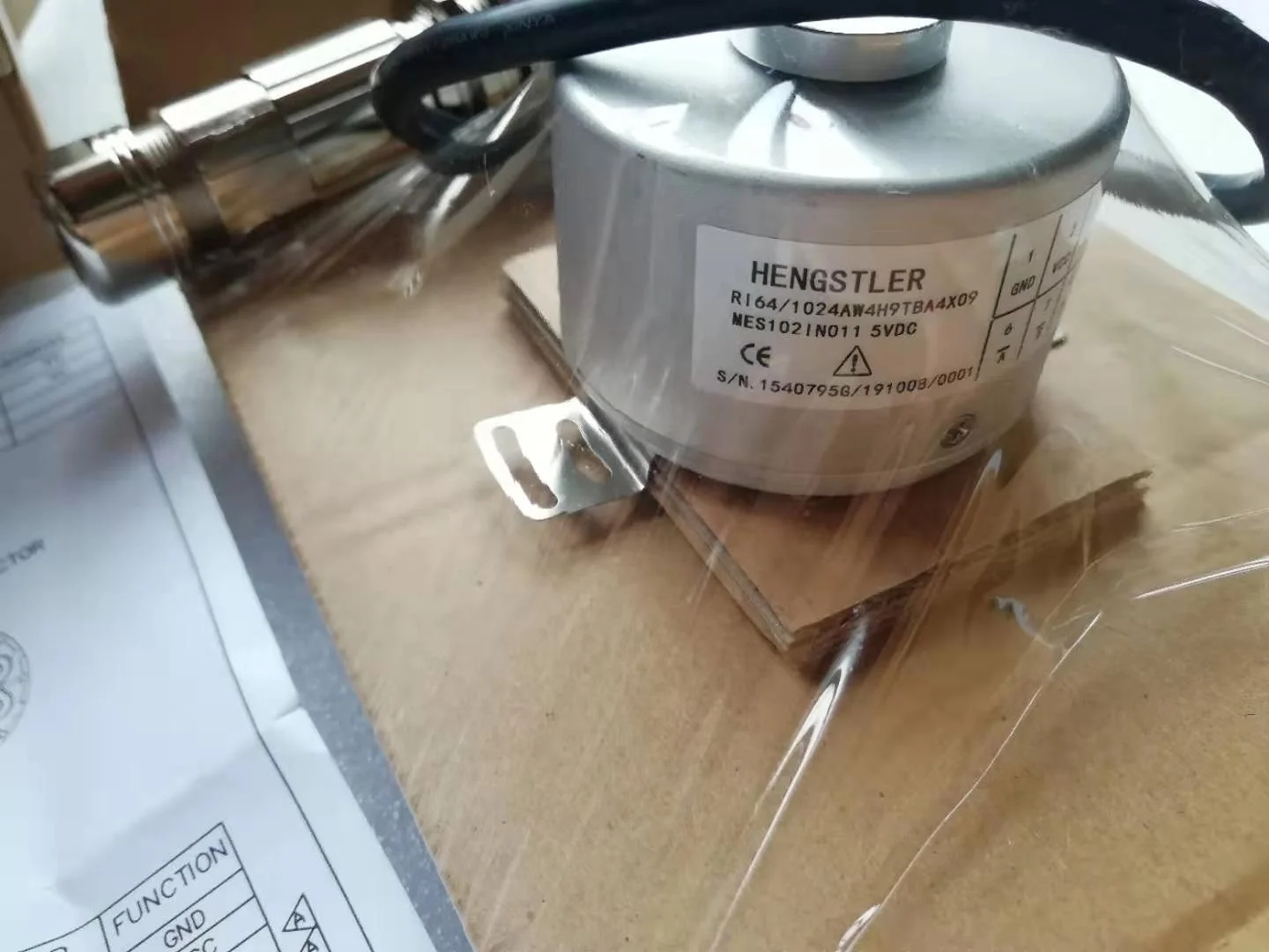 2025 Codificador Hengstler RI64/1024AW4H9TBA4X09