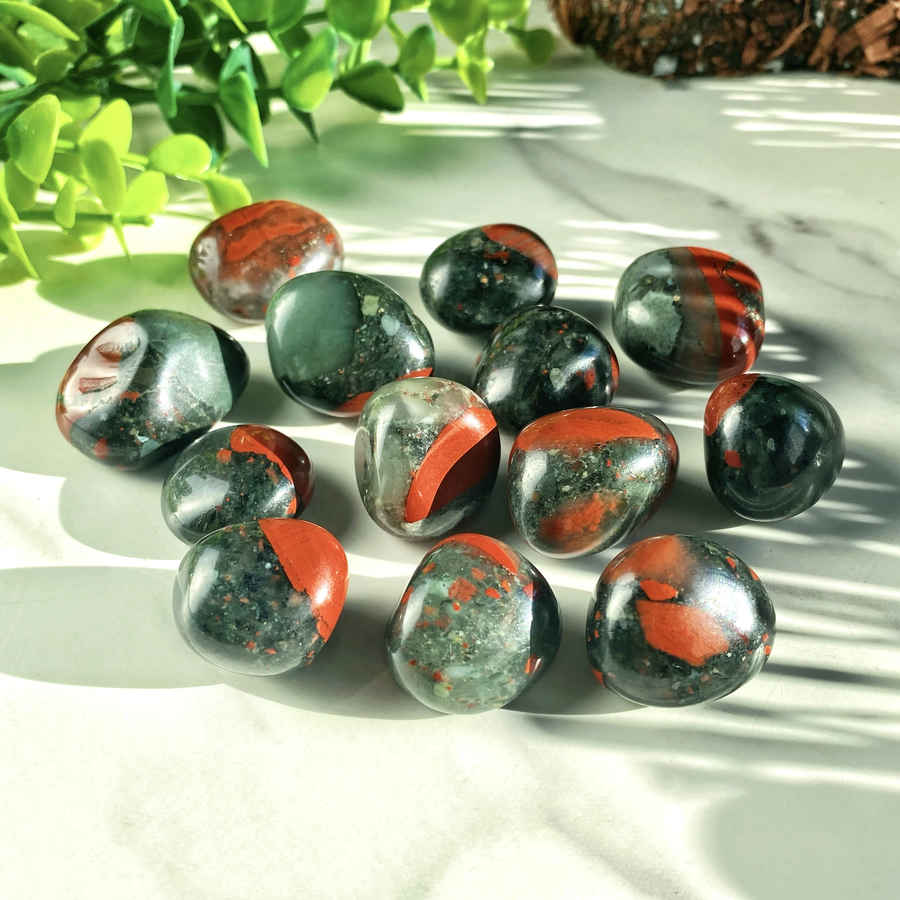 Random 5PCS High Quality African Blood Tumbles Decoration Natural Crystal Raw Stone, Birthday gift, Scene decoration.