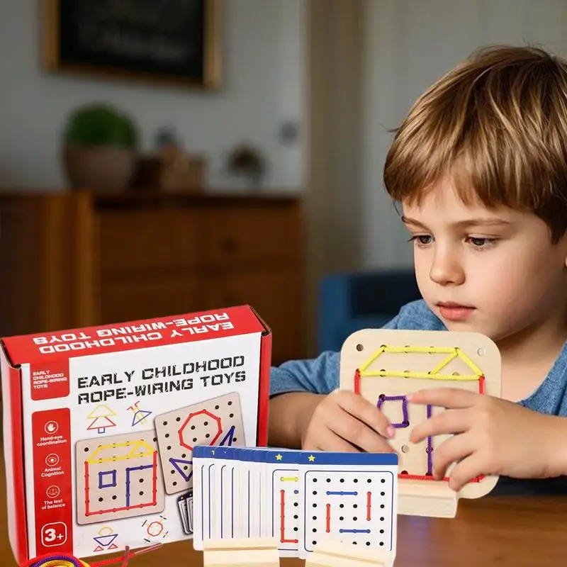 Tavola da infilare per bambini Blocco di allacciatura in legno Giocattoli per abilità motorie fini Gioco da viaggio Attività di apprendimento precoce per bambini in età prescolare dai 3 anni in strada