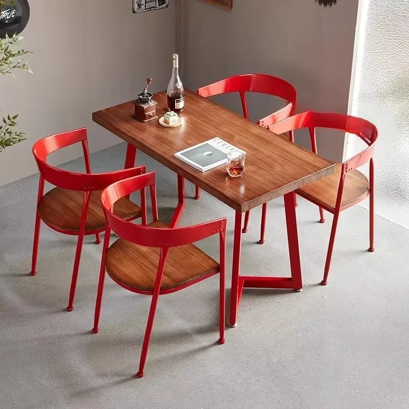 Modern Industrial Style Restaurant Furniture Set Outdoor Barbecue Iron Design Dining Table Chair for Coffee Shop Music Bar