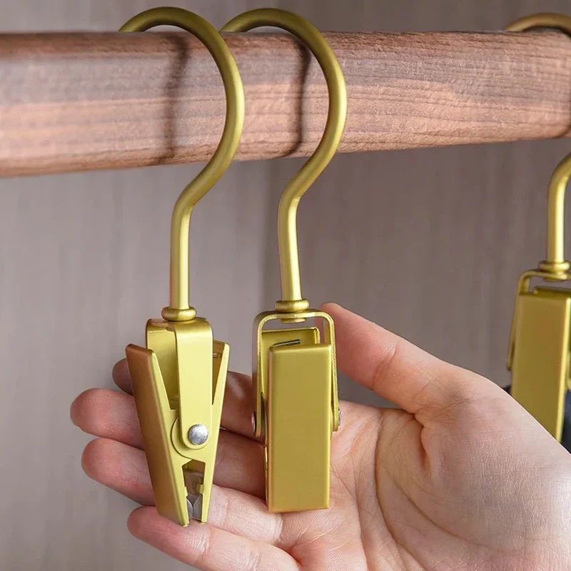 

3Pcs Metal Pants Rack Multifunctional Clothes Hanger with Clips Hat Skirt Storage Clip Wardrobe Organizer for Towel Clothing