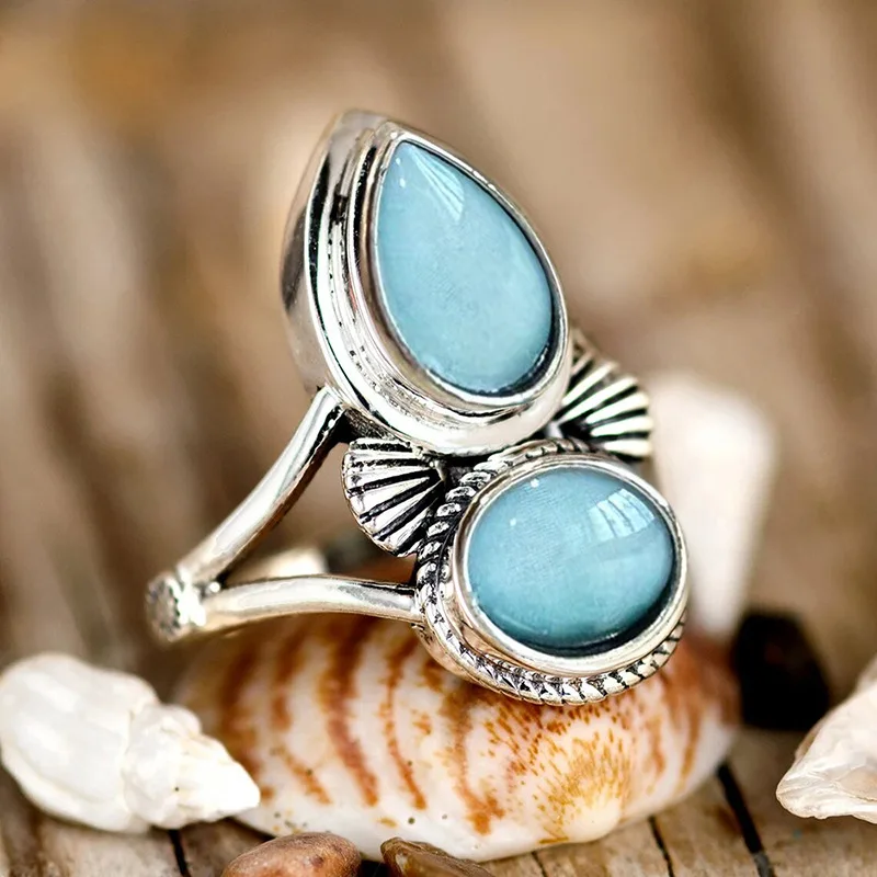 Elegant and High-end Shell Ring with European and American Design Women's Water Droplet Oval and Classical Temperament Accessory