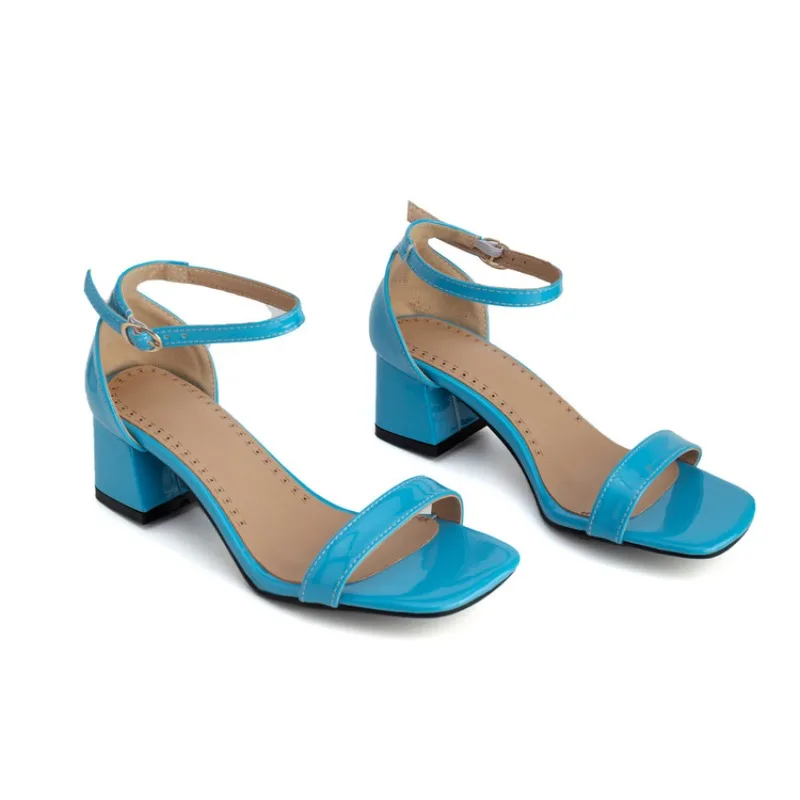 2026 Summer Women's Sandals Vintage New Fashion Sandals Women's Candy Color Sandals Sizes 32-50