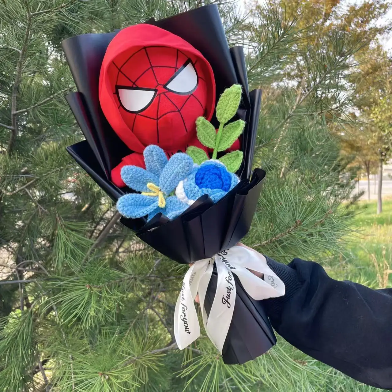 Super Hero Spider-Man Plush Dolls With Artificial Flowers Handmade bouquets for Kids Graduation Christmas Birthday Gifts