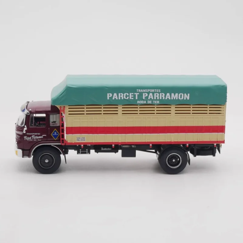 

ixo 1:43 Масштаб Barreiros Super Azor Lorry Моделирование Игрушечный автомобиль из сплава Модель Классическая коллекция Статическое украшение