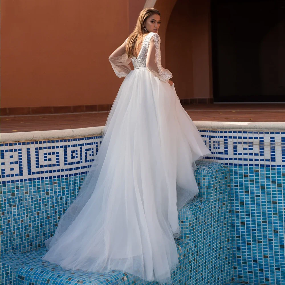 Vestido de Novia elegante de manga larga, traje de encaje con cuello en V y tul, Espalda descubierta, 2024