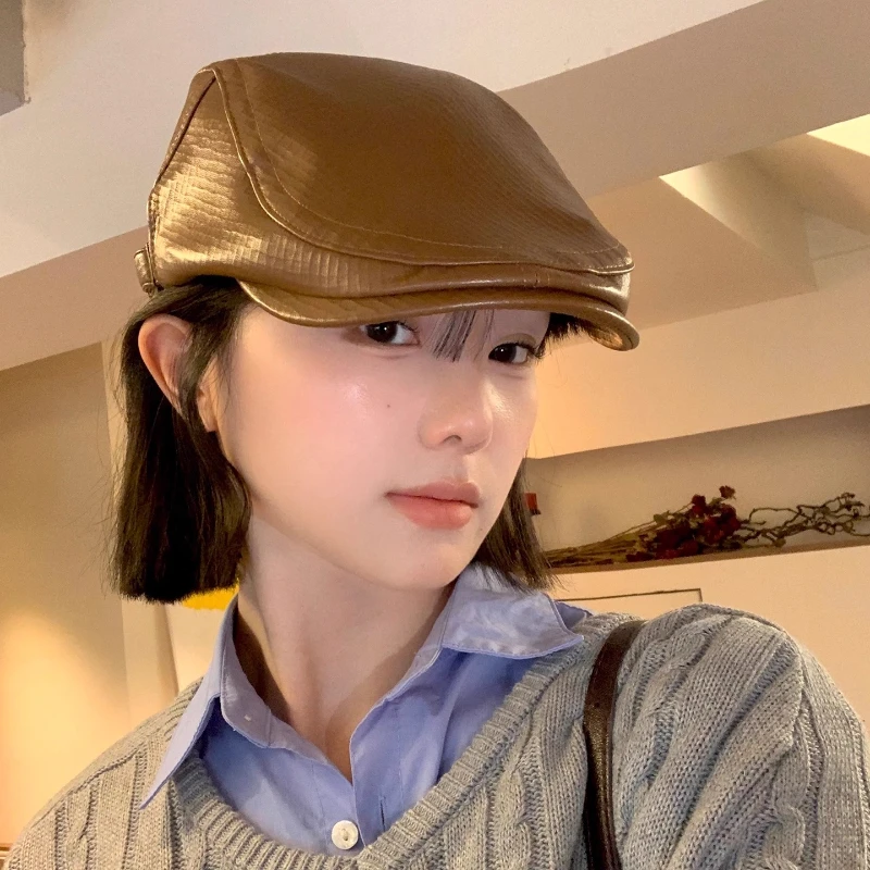 

Retro Fine Plaid PU Leather Forward Hats Men Spring and Autumn Travel Casual Versatile Literary Personality Berets for Women