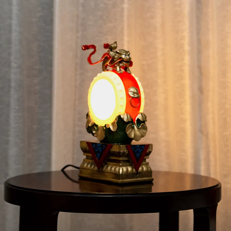 Chinese Creative Classical Ceramic Lamps Lanterns High End Gift Lamp High Temperature Cast Copper Ceramic Table Lamp view 5