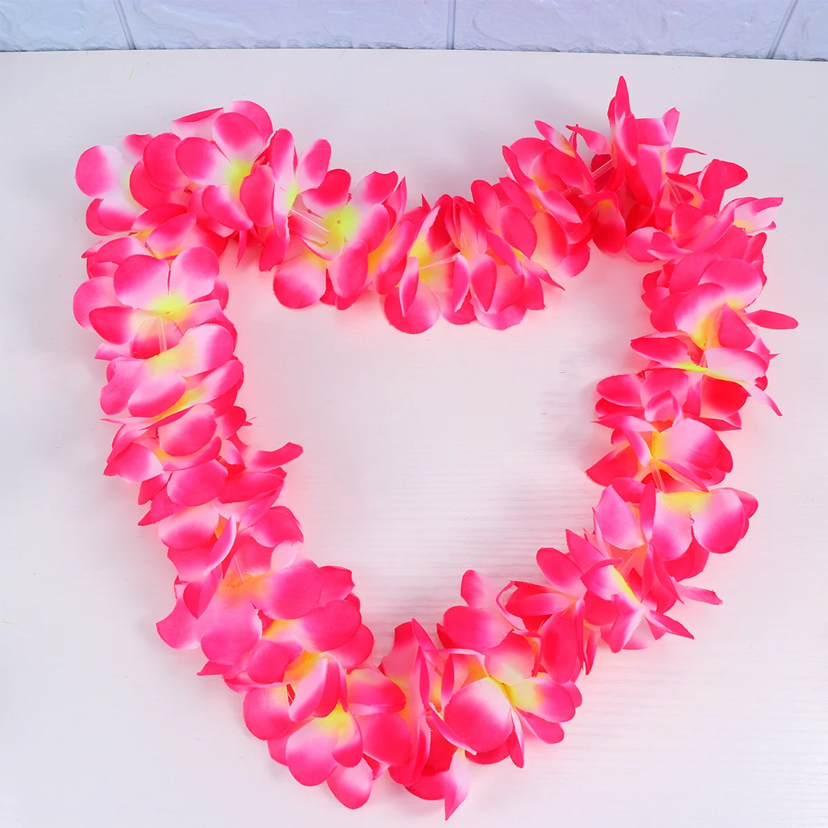 

Bulk Ornaments Hawaiian Floral Necklace Hula Dance Garland The Flowers Pink Banquet