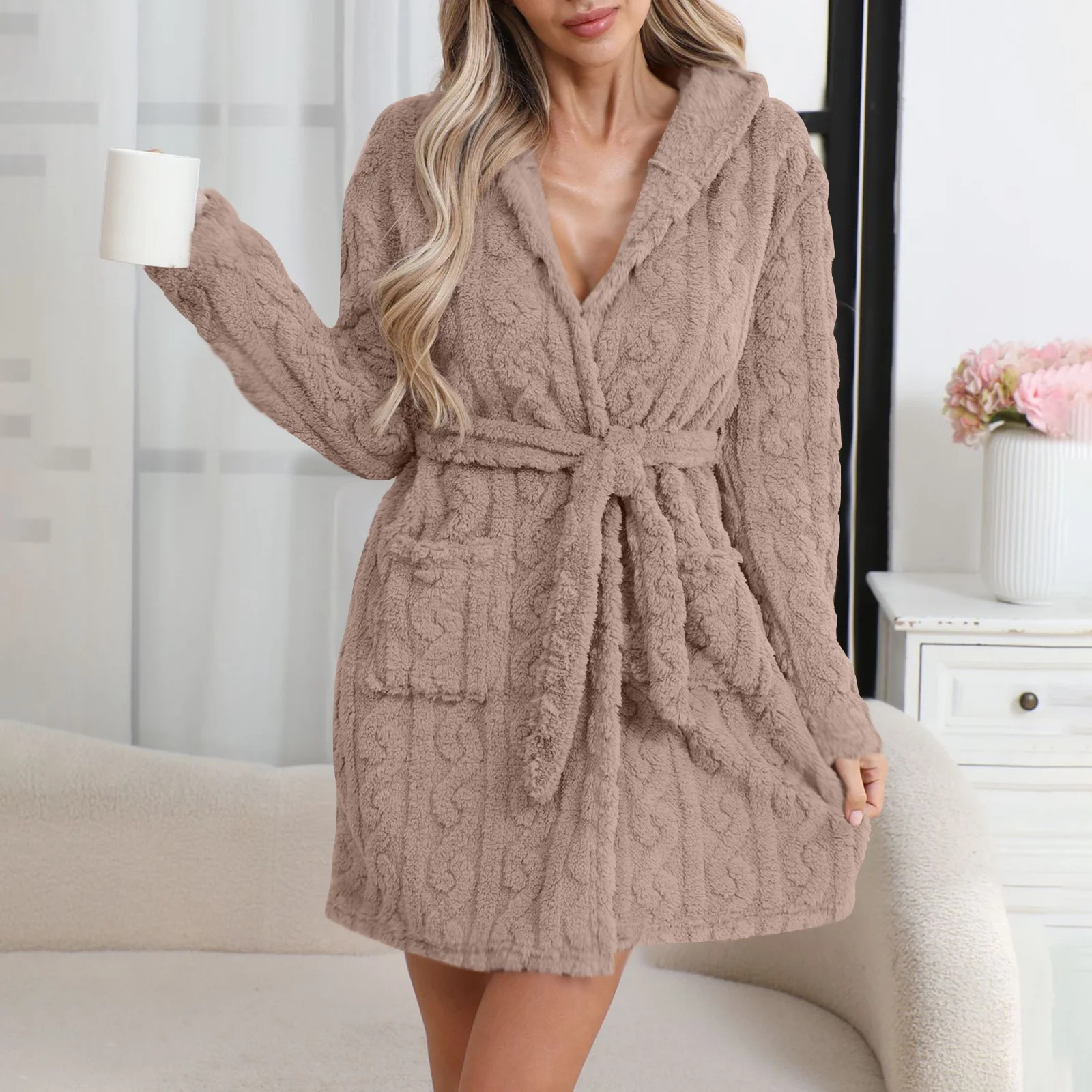 

Women's Pure Color Coral Fleece Open Cardigan Robe Nightgown Comfortable Home Clothes V-neck Long Sleeve Mid-weight Polyester