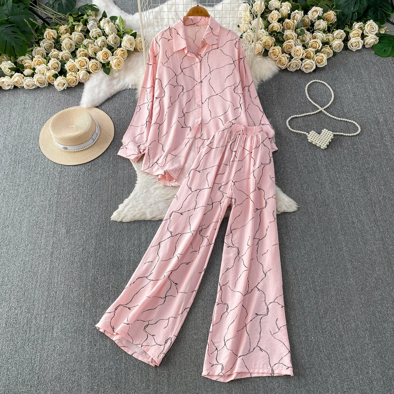 

SuperAen French-style Single Breasted Office Lady Polo Collar Long Sleeves Sunscreen Shirts Striped Design Wide-leg Pants Sets