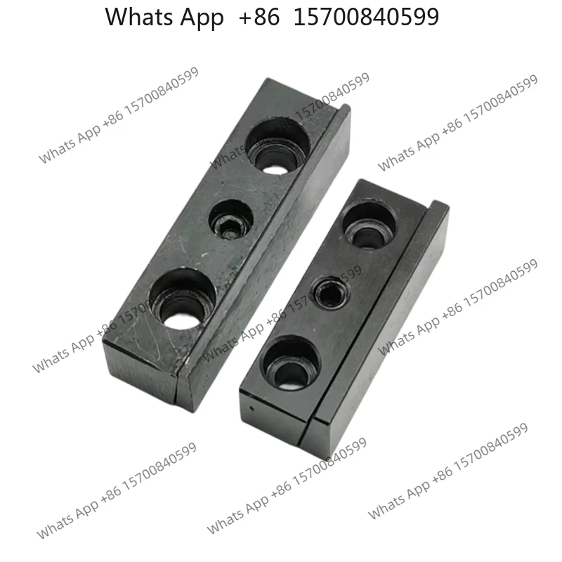 Oblique rail numerical control lathe turning tool gasket pressing block
