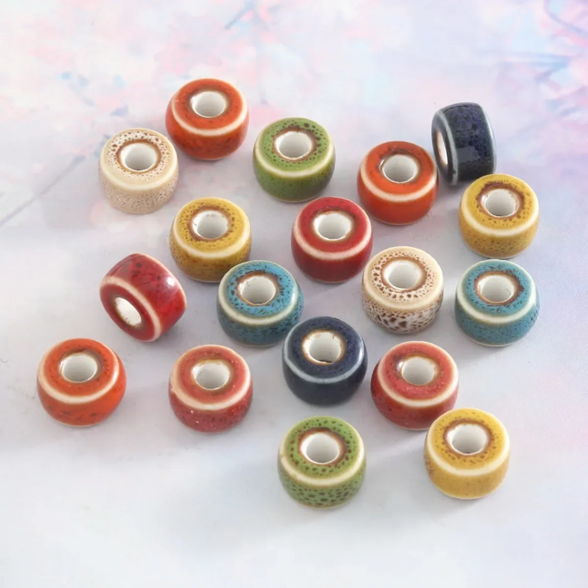 Z46 10pcs Fun Fashion Vintage Mini Shape Kiln Color Ceramic Beads Charm Minimalist Handmade Jewelry Accessories Trend Bracelet
