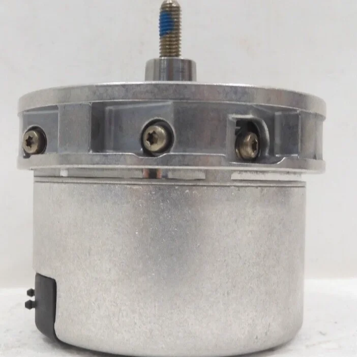 

Промышленный контроллер ПЛК RQN 425, новый, оригинальный, в наличии, для автоматизации