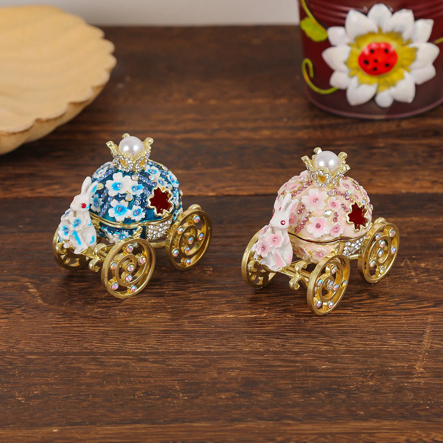 HYS Wedding Ring Box Cherry Blossom Rabbit Carriage Home Ornament Girl's Heart Gift Necklace Box Crown Jewelry Gift Box