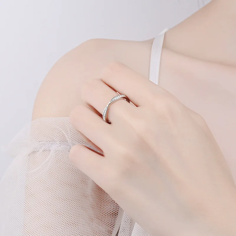 JECIRCON 925 Sterling Silver Mini Moissanite Ring for Women Personality Fashion Internet Celebrity Style Simple Cross Row Ring