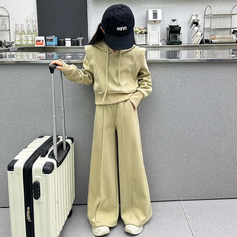 Girls fashionable  suit 2025 spring new casual jacket loose trousers two-piece Korean children's clothing