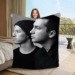 Twenty One Pilots Personalized Blanket Throw Throws Blankets for Sofa Luxury Bedding Home and Decoration Knitted Plaid Knee Nap