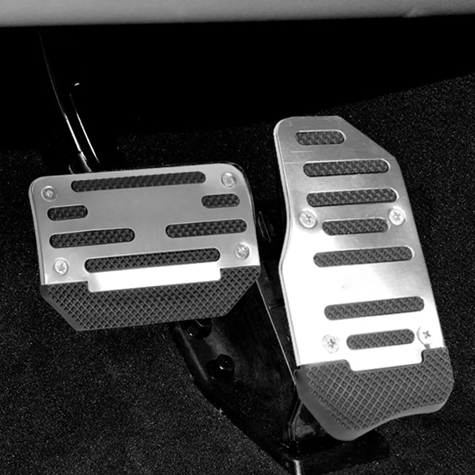 Car Anti-skid Foot Pedal Rustproof Auto Accelerator Brake Pedal Car Accessories