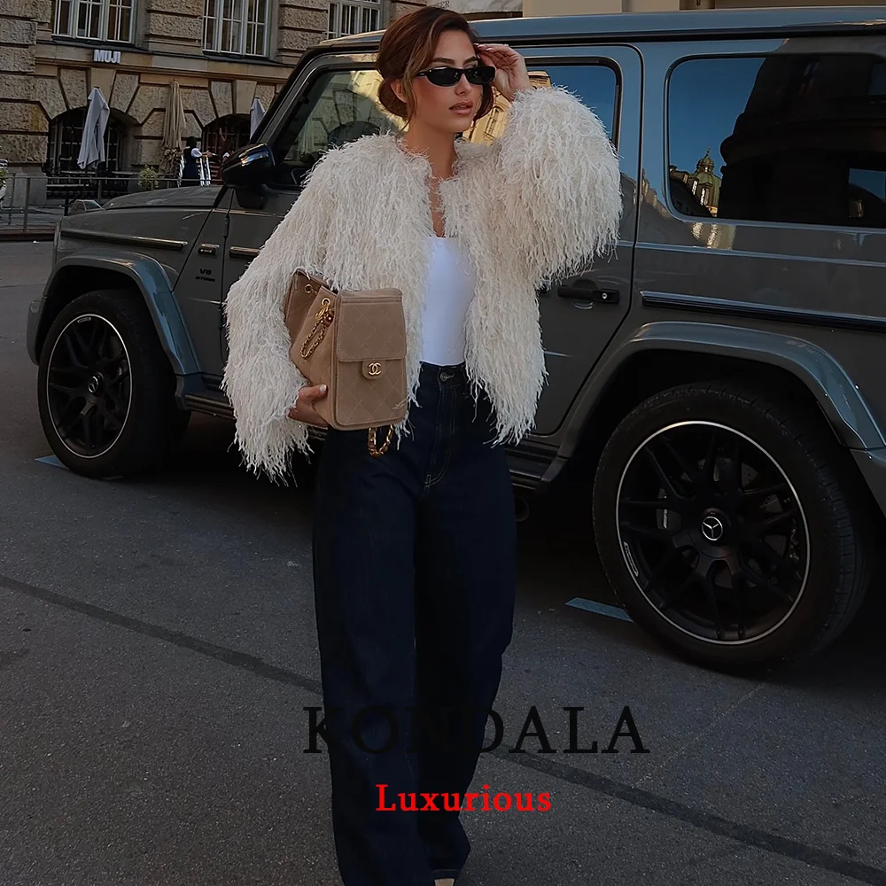 سترات نسائية مثيرة أنيقة بشراشيب بيضاء من KONDALA معاطف قصيرة بأكمام طويلة ورقبة دائرية موضة خريف 2025 ملابس خروج نسائية للحفلات