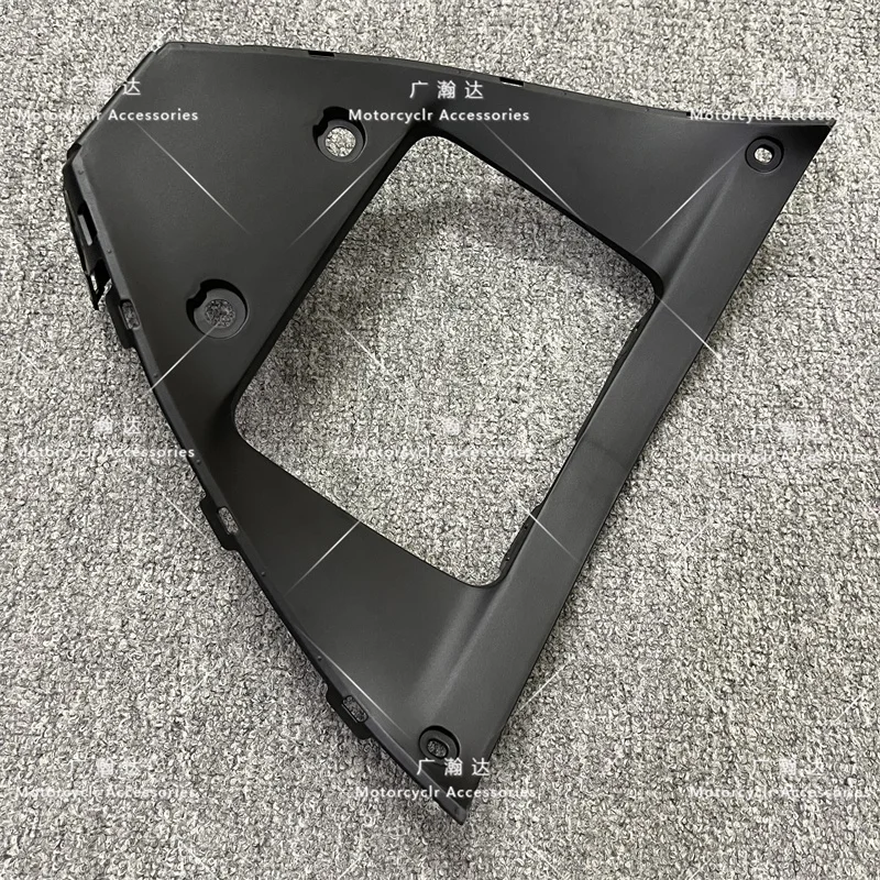 ABS Injetion Motorcycle Fairing Lower Link Cowl FIT For Yamaha YZF R1 YZF-R1 2015-2018 R1 YZF Between Side Link Cover Cap