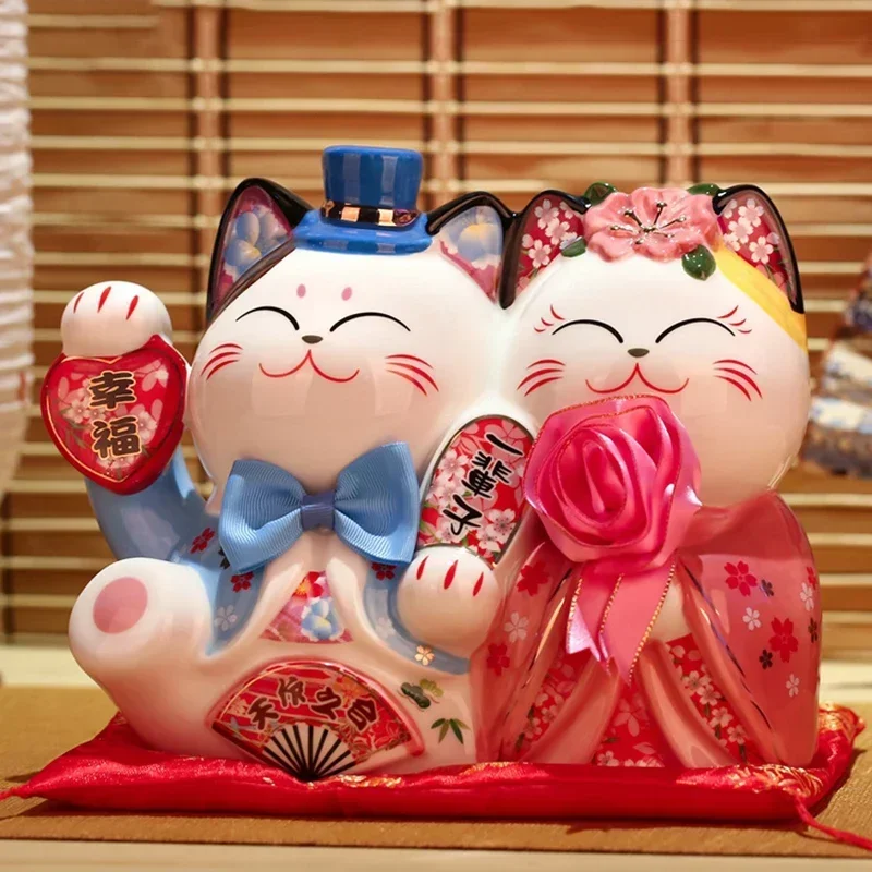 

9.4 Inch Ceramic Maneki Neko Ornament Couples Lucky Cat Home Decorative Wedding Gift Feng Shui Piggy Bank Money Box Figurine