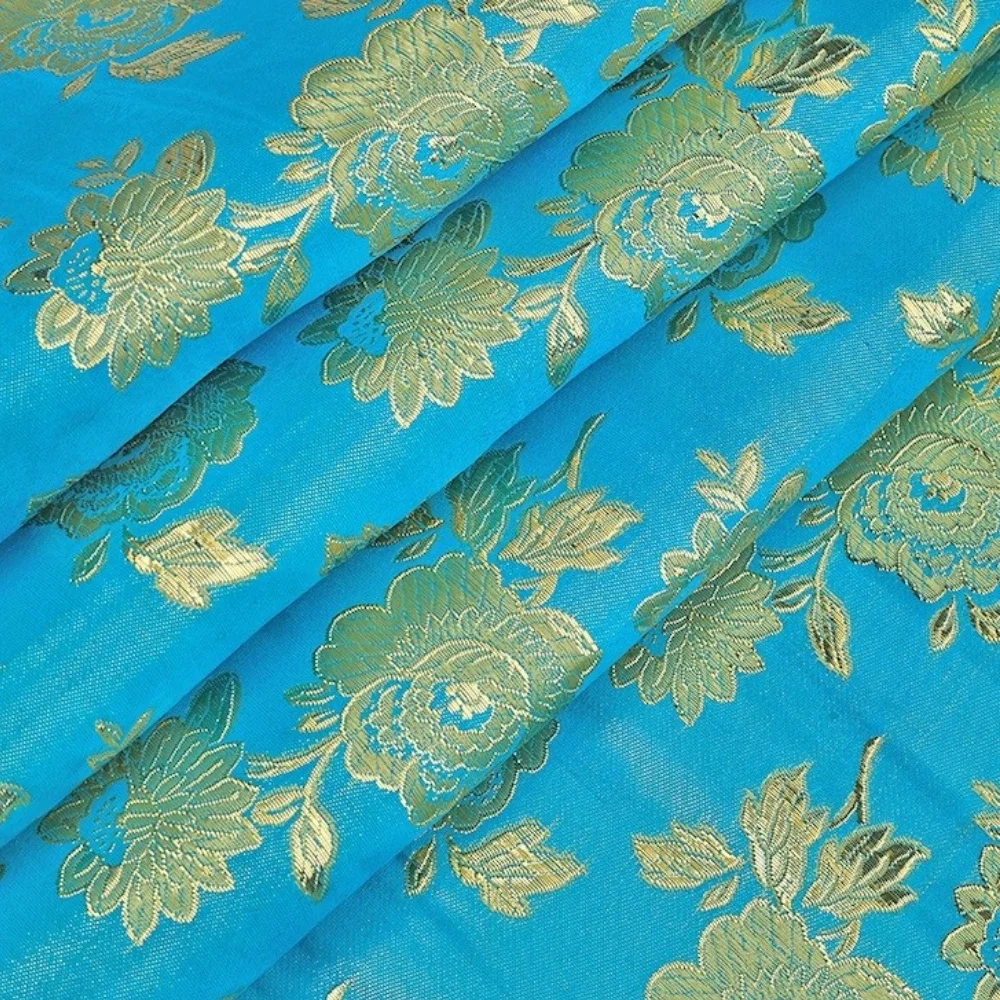 colorful gold, five-color roses, brocade, jacquard, gold and silver silk jacquard，Suitable for home fabrics, tissue boxes, hangi