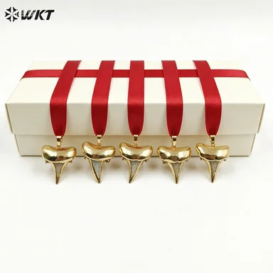 WT-P855 New Advanced Shape Pendant Jewelry With 18K Gold plated Electroplated Pendant For Necklaces About 20X25mm
