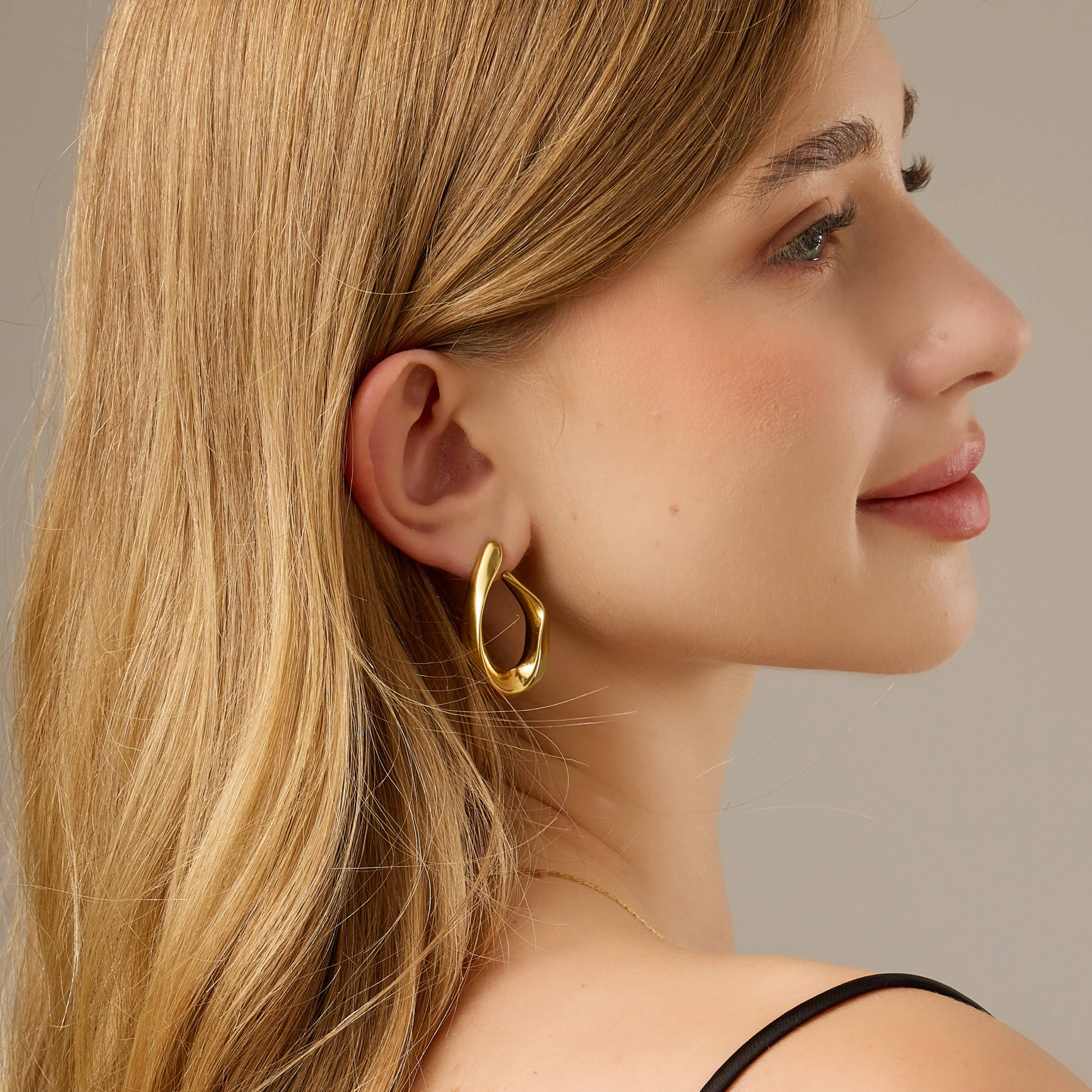 St.delan Minimalist Women's Ear Jewelry Irregular Studs Euro-American Personality Stainless Steel Electroplated