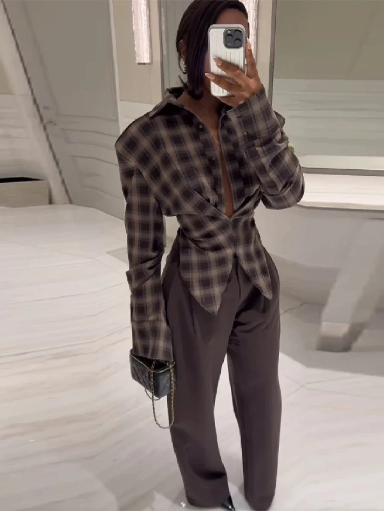 

Модная повседневная женская рубашка с завышенной талией, приталенного кроя, с длинными рукавами, сексуальная, в клетку, с шикарным дизайном