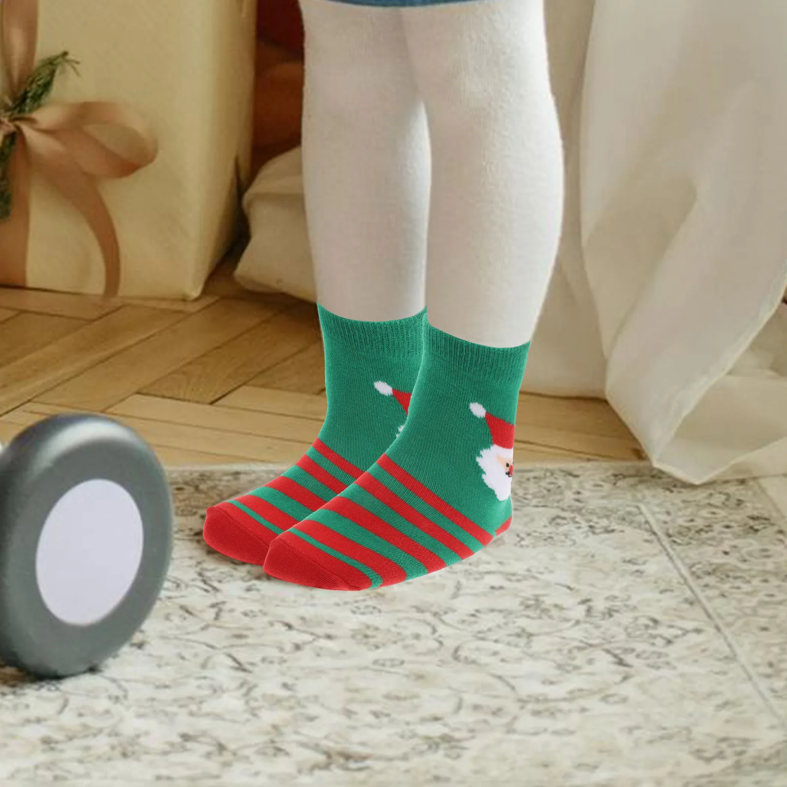 

5pcs Christmas Mid Calf Socks For Kids Soft Stretch Cotton Moisture Wicking Warm Novelty Holiday Stockings Children Indoor