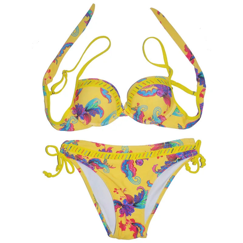 Newly launched printed push-up and sexy smart+sexy underwire bikini, perfect for beach vacations and sunbathing.