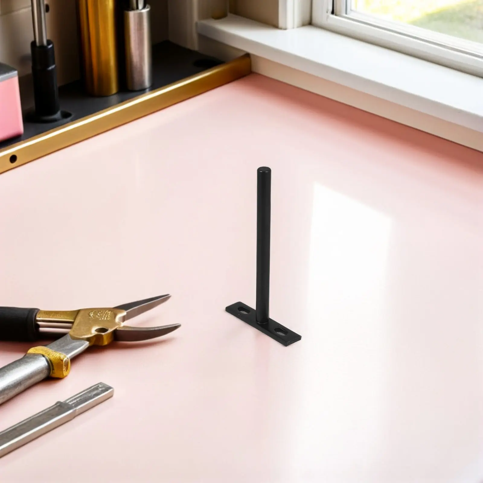 4Pcs Hidden Floating Shelf Brackets Black 6 Inch Heavy Duty Iron Brackets Wall Mounted Shelf Hardware Minimalist Home