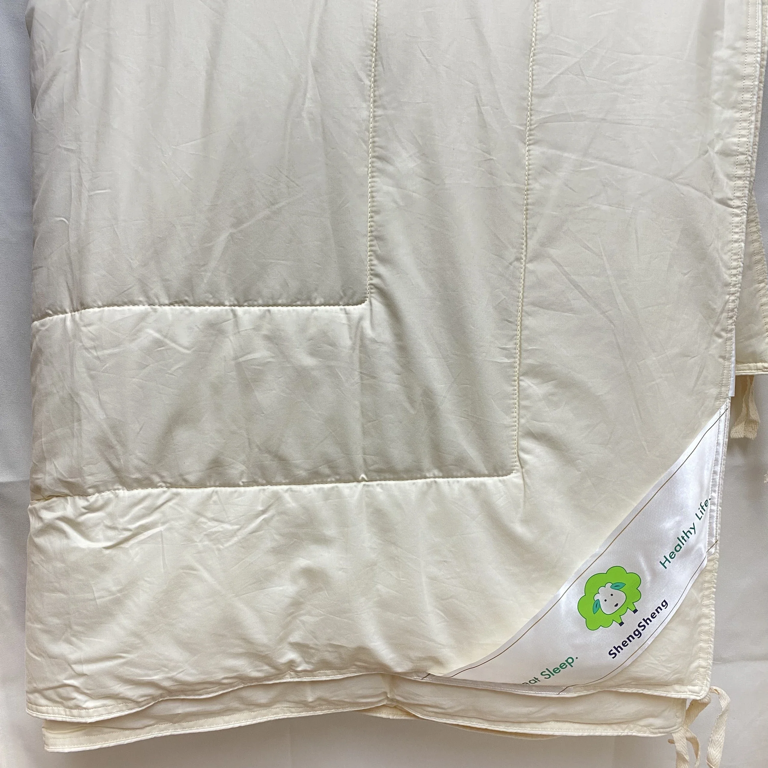 Ready To Ship Soft Good Quality Comforter For All Season Quilt 100% Natural Australian Washable Wool Duvet Insert