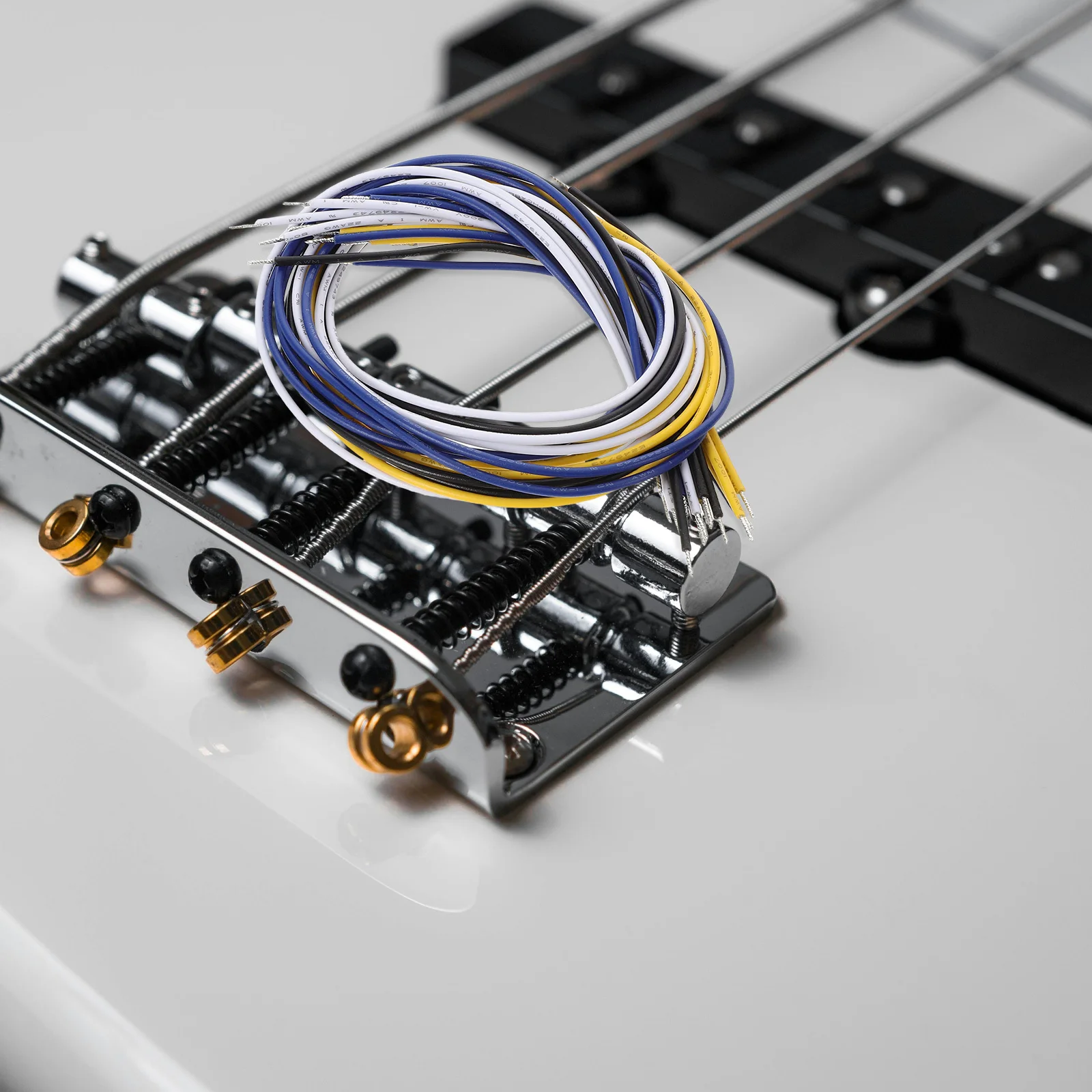 สายไฟสำหรับกีตาร์ 16 ชิ้น สายไฟคุณภาพสูงสำหรับบัดกรี โพเทนชิโอมิเตอร์ ตัวนำไฟฟ้า สายไฟภายในกีตาร์ไฟฟ้า วงจรเบส