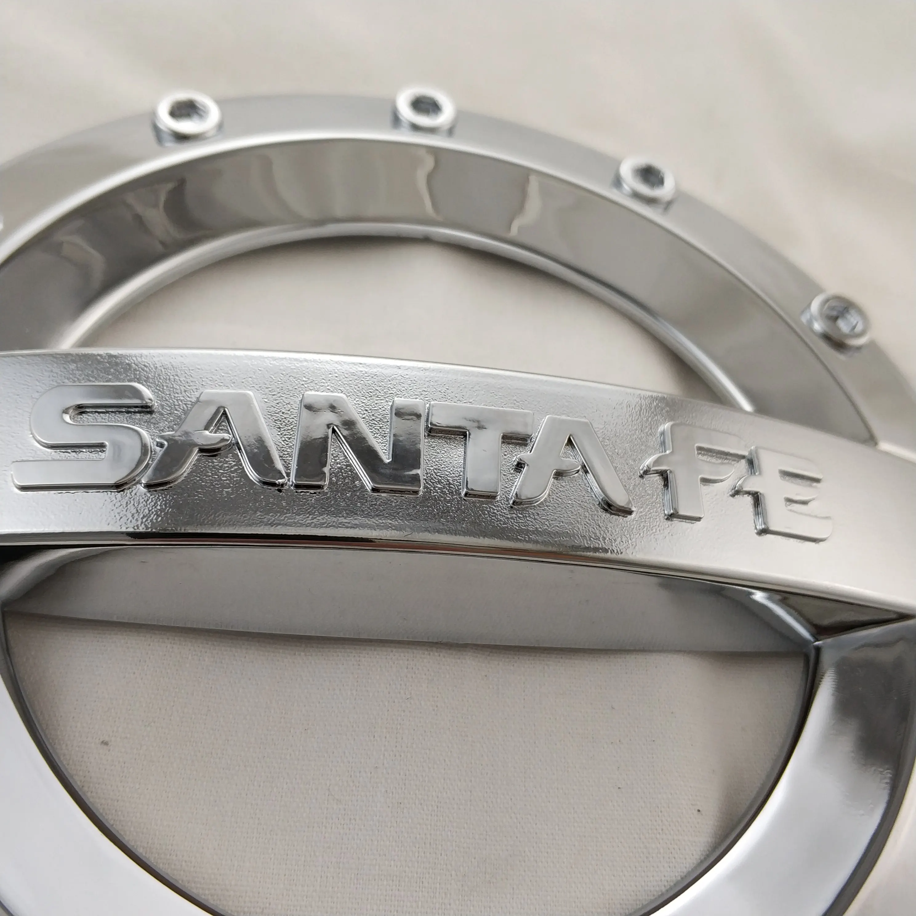New Car Chrome Accessories Plated Fuel Tank Cover Trim Paste Style For Hyundai Santa Fe SantaFe 2008 2009 2010 2011 2012