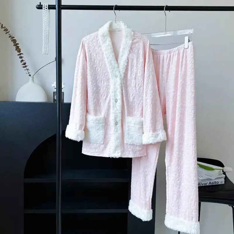 2025 New Women's Pajama Set Girl Homewear Island Fleece Thick Plush Double Sided Warm Home Loungewear Outfit Ladies Sleepwear