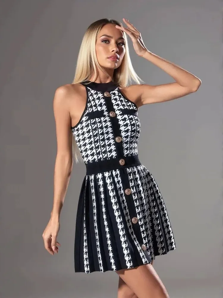 Luxury Brand Design 2026 Women Sexy Sleeveless Tank Elegant Mini Dress Vintage Knitted Bodysuit Vestido Chic Button Lady Clothes