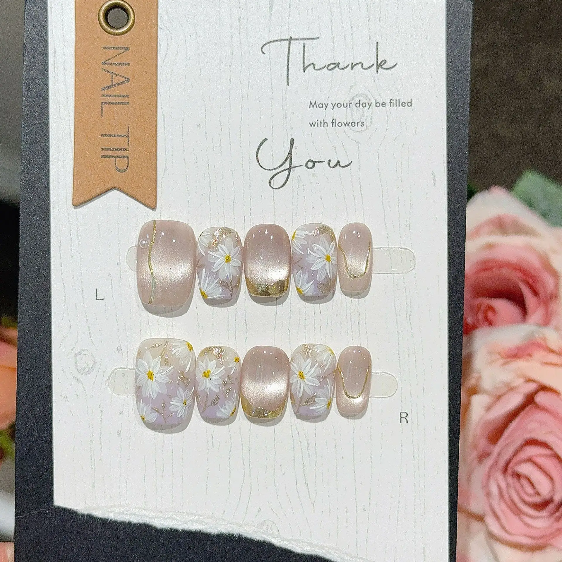 

10Pcs Cute Handmade Press on Nails Full Cover Pearls Design Short Round Head False Nails Artificial Manicure Wearable Nail Tips