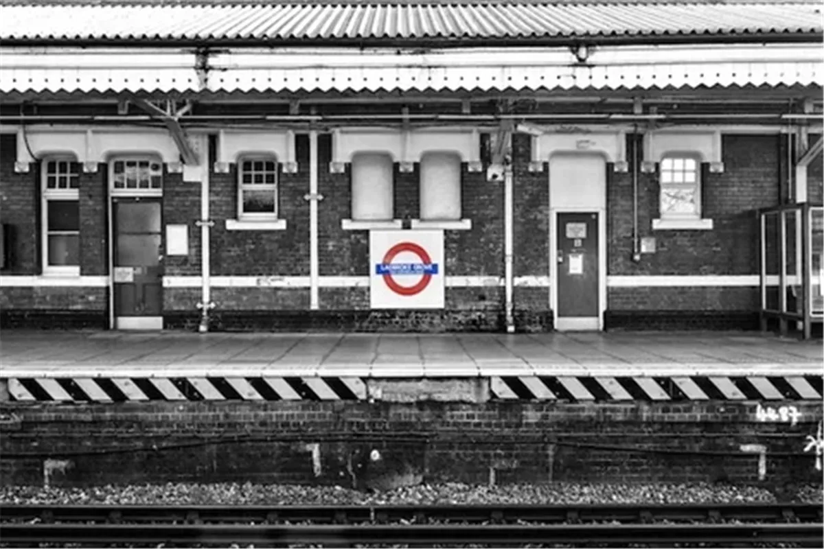 Train Station Photography Background Nostalgic Railway Old Brick Wall Playbill Bench Backdrop Locomotive Track City Photo Shoot